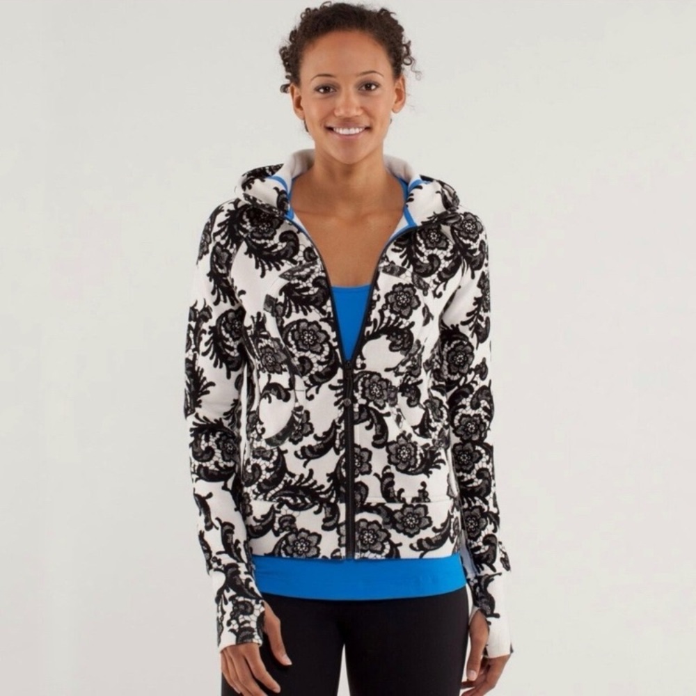 Lululemon women’s Scuba Hoodie Laceoflage Polar Cream Black